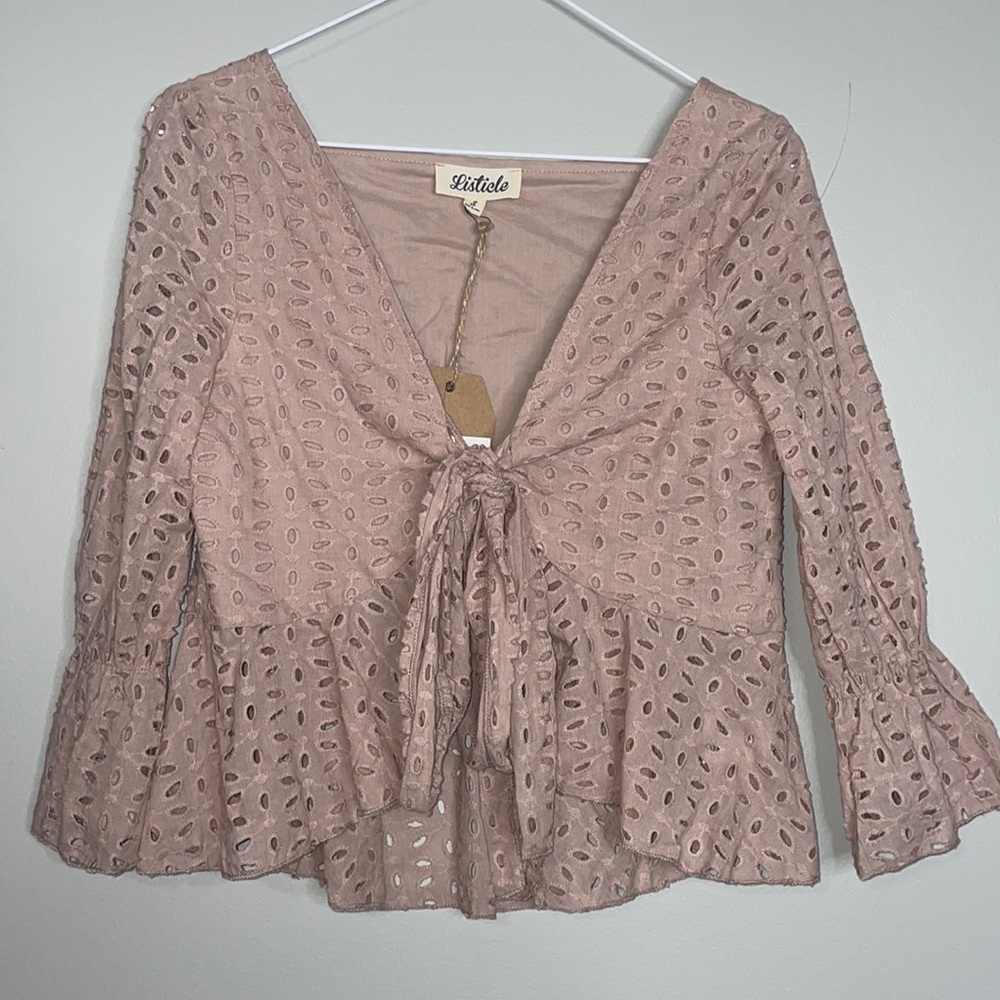 NWT Listicle boutique crop top